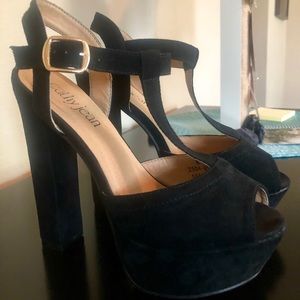 Cathy Jean Black Suede Heels